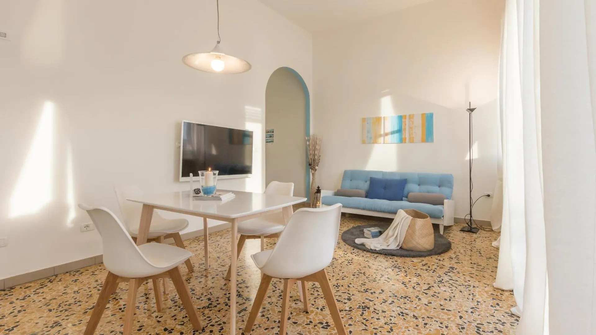 Apartment Palazzo Spada - Appartamento Con Balcone Vista Fiume In Centro Codigoro Italy